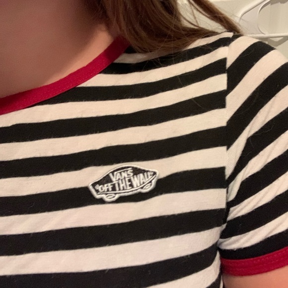 Vans Top - Picture 3 of 6